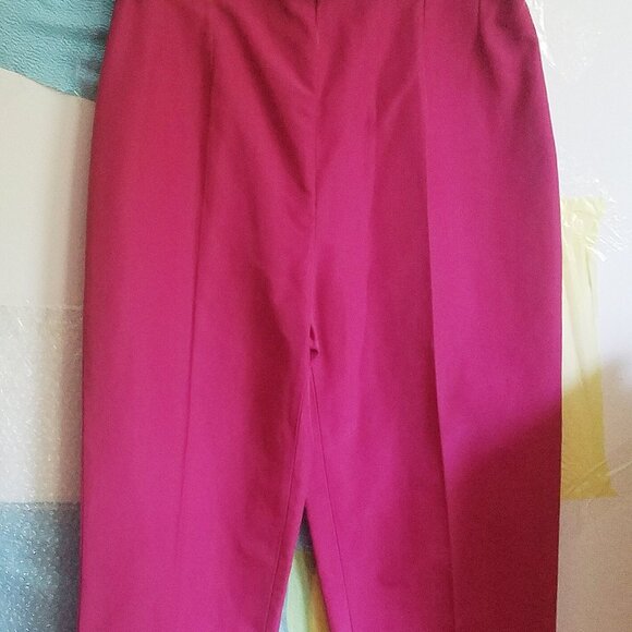 Hot Pink MaxMara Vintage Pleated Trousers with Rhinestone Belt - Made in Italy - Picture 5 of 9